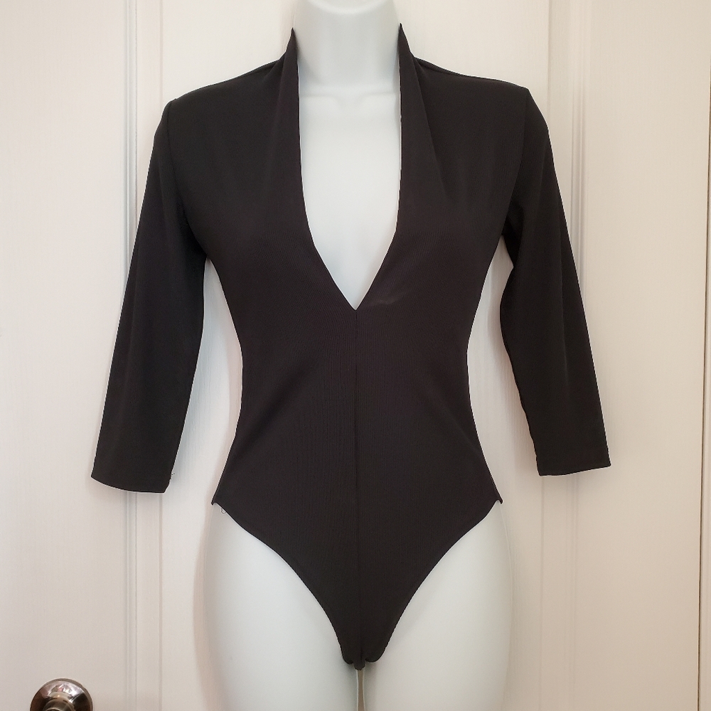 F21 Ribbed Bodysuit - Picture 4 of 12